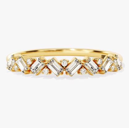 0.42 TCW Baguette & Round Cluster Moissanite Wedding Band