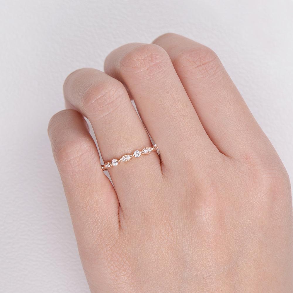 0.12 TCW Round Milgrain Moissanite Wedding Band