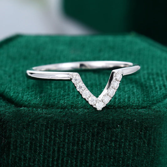 0.09 TCW Round Curved Moissanite Wedding Band