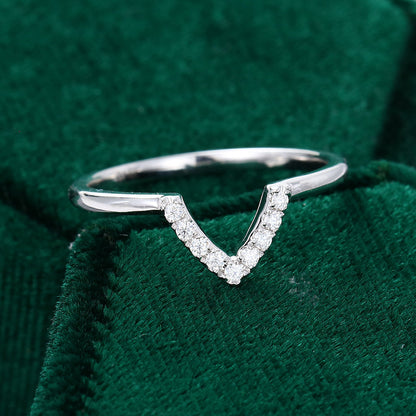 0.09 TCW Round Curved Moissanite Wedding Band