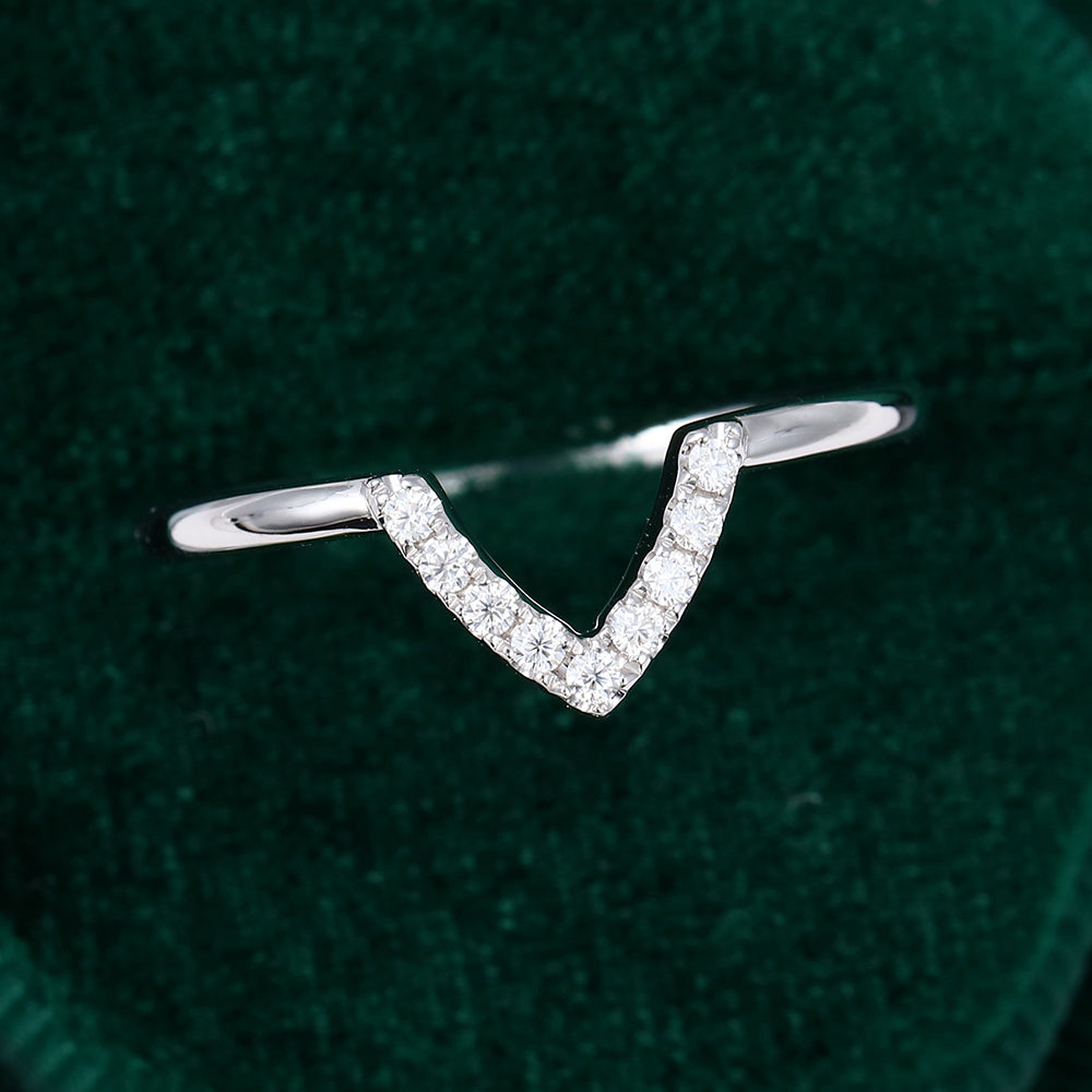 0.09 TCW Round Curved Moissanite Wedding Band