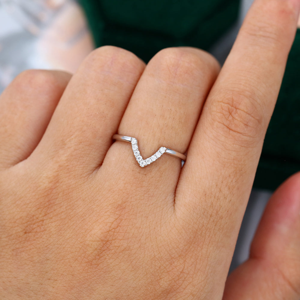 0.09 TCW Round Curved Moissanite Wedding Band