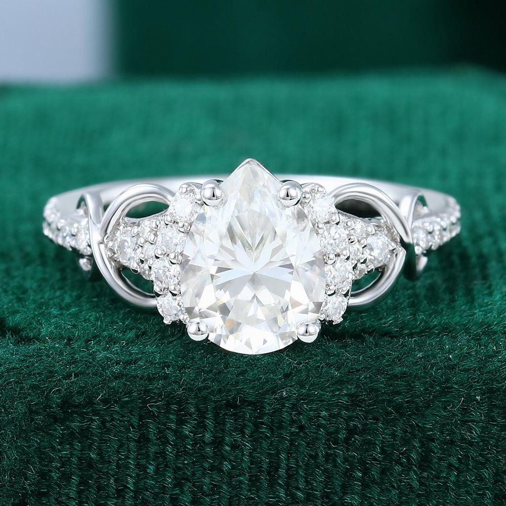 1 CT Pear Cluster Moissanite Engagement Ring