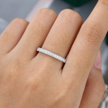 0.17 TCW Round Milgrain Moissanite Wedding Band
