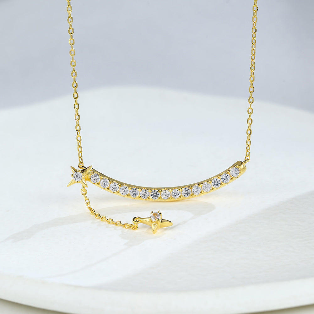 0.25 CT Round Moissanite Necklace In Curved Design