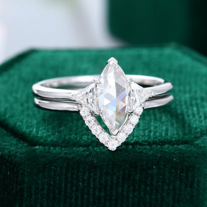 0.9 CT Marquise Three Stone Moissanite Bridal Set