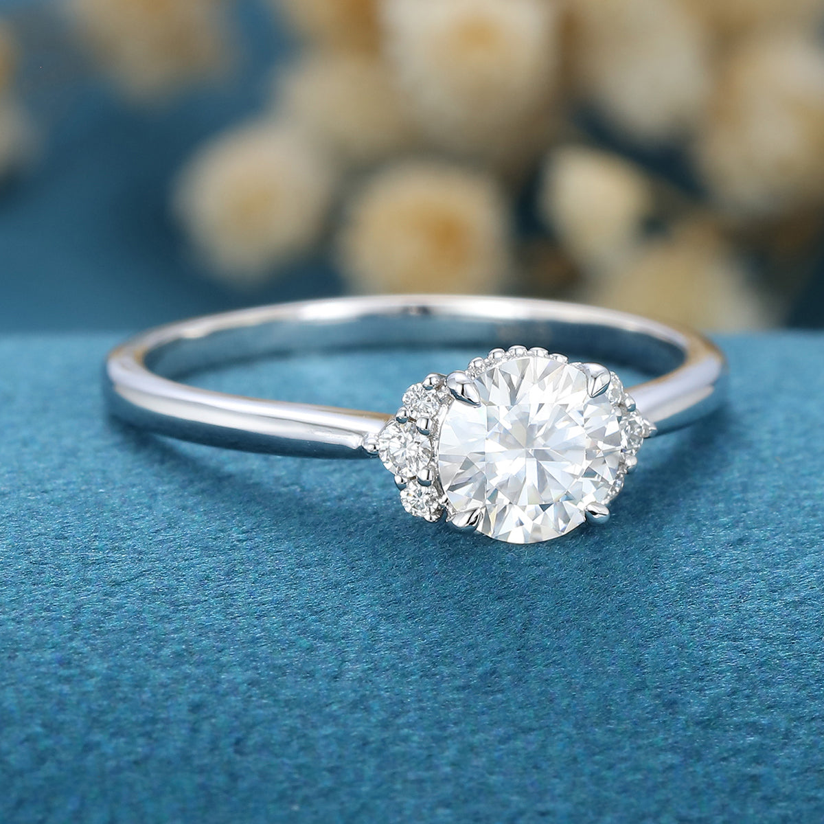 0.68 CT Round Cluster Moissanite Engagement Ring