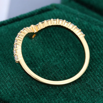 0.2 TCW Marquise & Round Curved Moissanite Wedding Band
