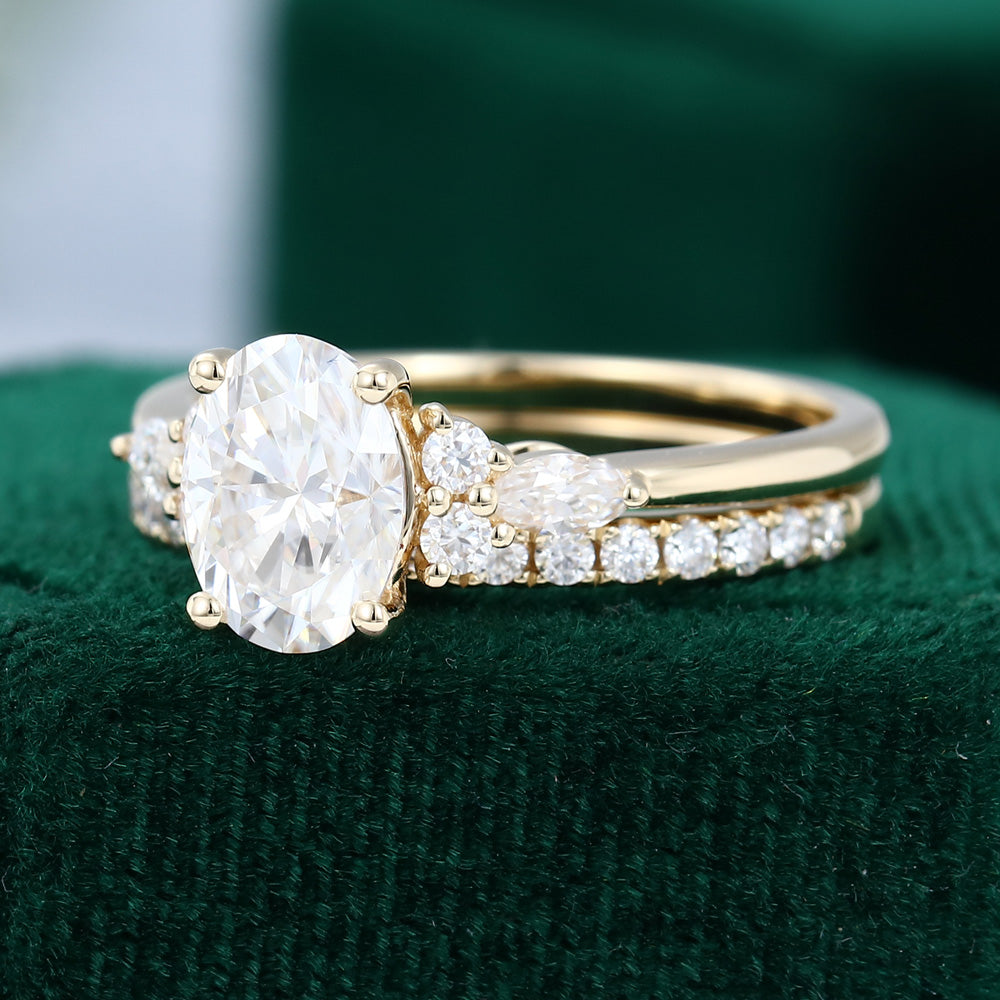 1.33 CT Oval Cluster Moissanite Bridal Set