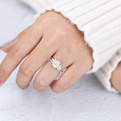 1.33 CT Oval Cluster Moissanite Bridal Set