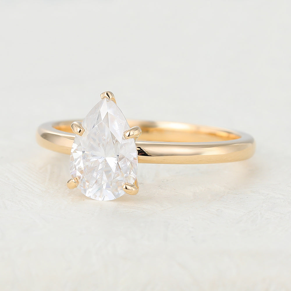 1.5 CT Pear Solitaire Moissanite Engagement Ring