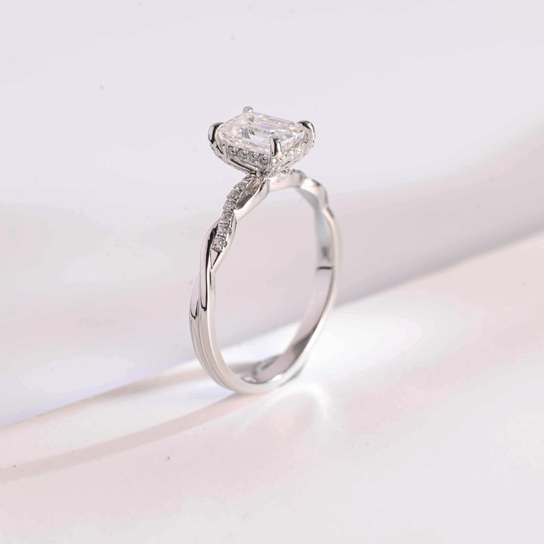 2.0 CT Emerald Twisted Pave Moissanite Engagement Ring