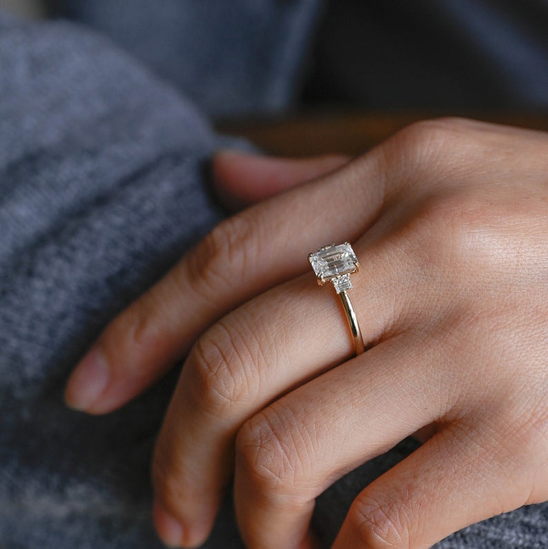 2.0 CT Emerald Cluster Moissanite Engagement Ring