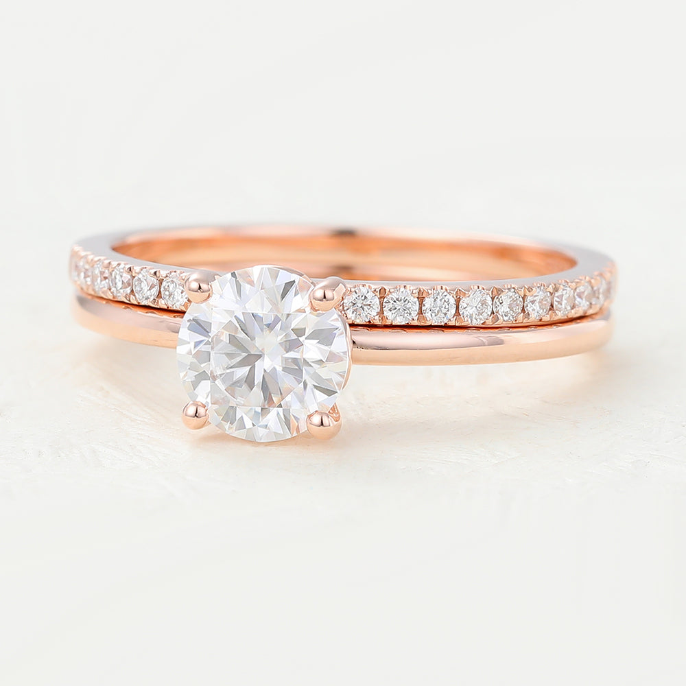 0.68 CT Round Solitaire Moissanite Bridal Set