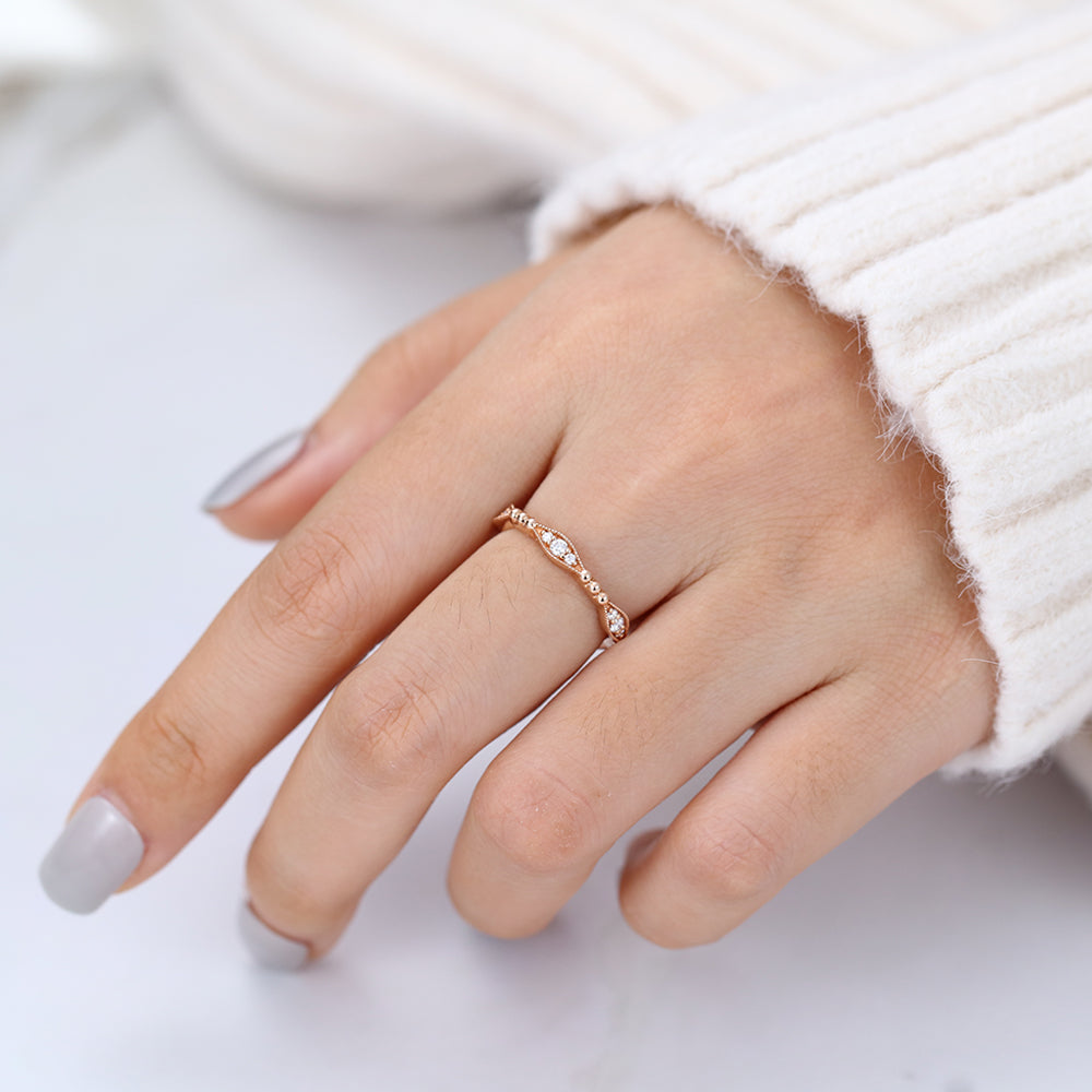 0.17 CT Round Shaped Vintage Moissanite Wedding Band