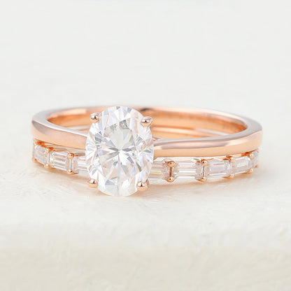 2 CT Oval Solitaire Moissanite Bridal Set