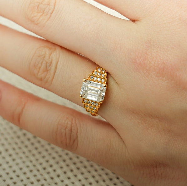 2.0 CT Emerald Cluster Moissanite Engagement Ring