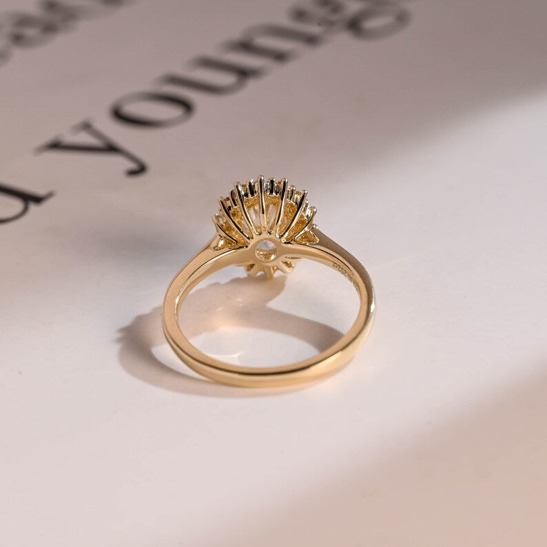 2.0 CT Oval Halo Moissanite Engagement Ring