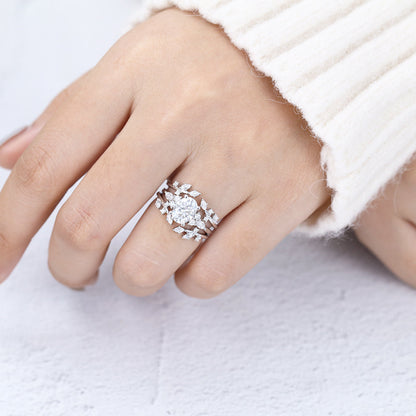1.33 CT Oval Cluster Moissanite Bridal Set