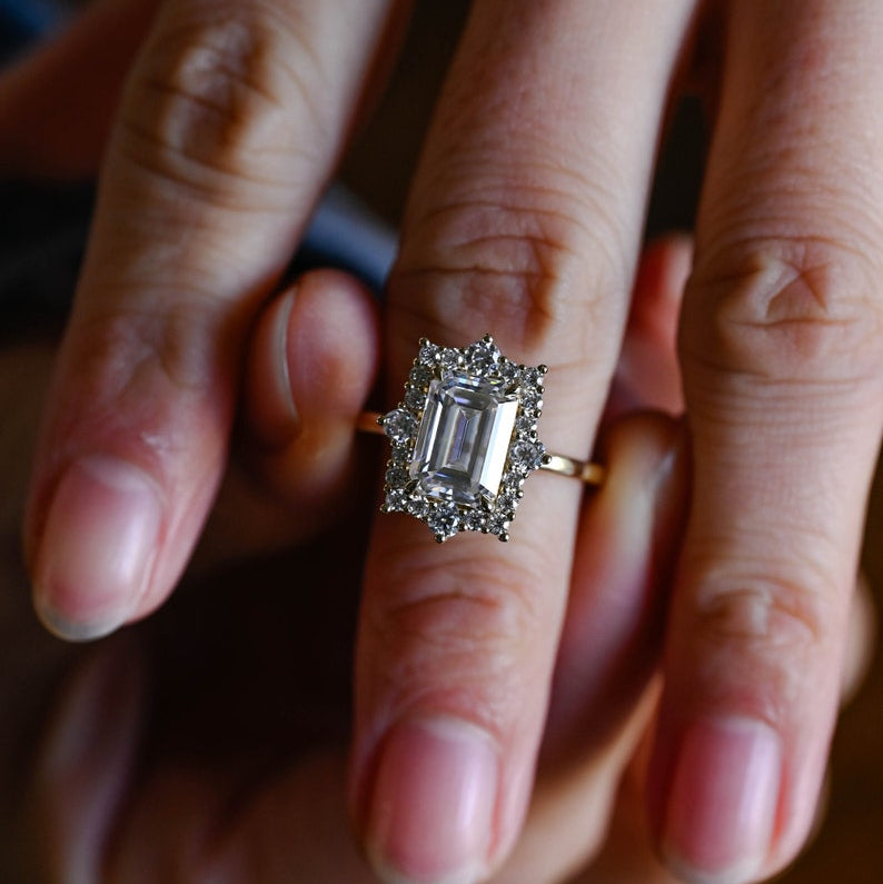 2.0 CT Emerald Halo Moissanite Engagement Ring