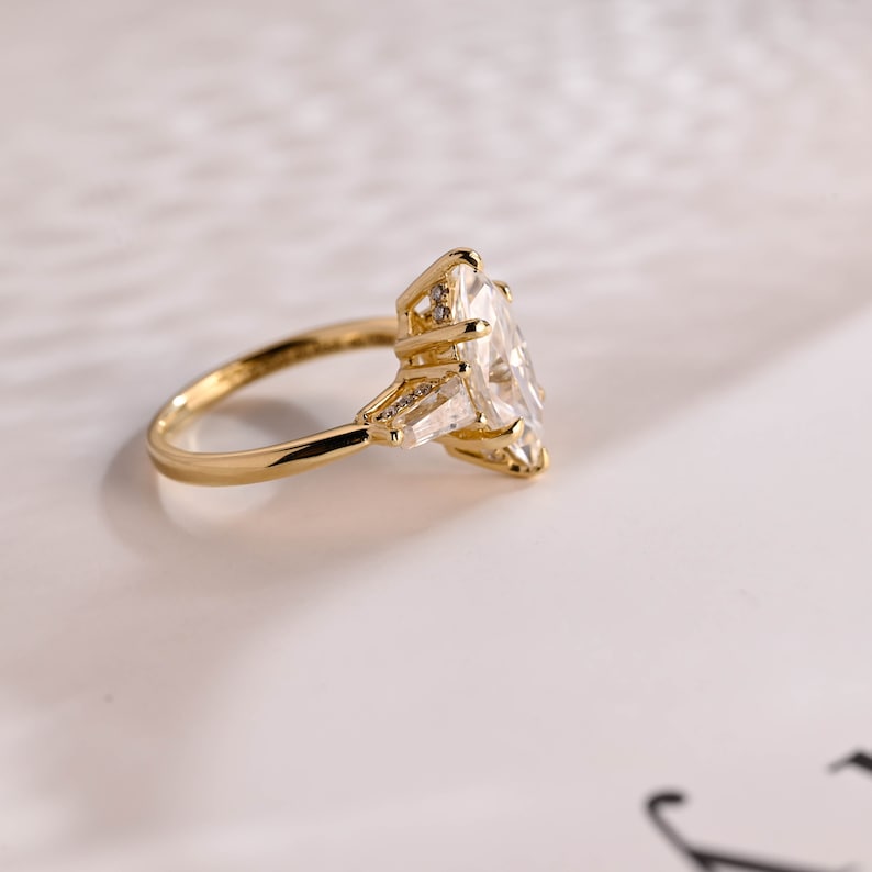 2.0 CT Marquise Three Stone Moissanite Engagement Ring