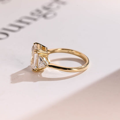 2.0 CT Emerald Three Stone Moissanite Engagement Ring