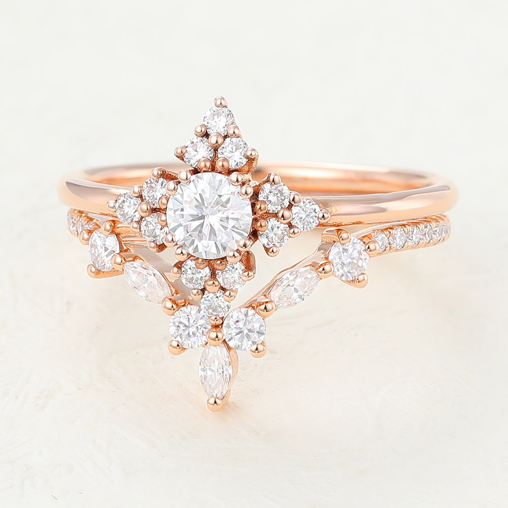 0.22 CT Round Cluster Moissanite Bridal Set