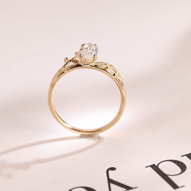 2.0 CT Marquise Solitaire Moissanite Engagement Ring