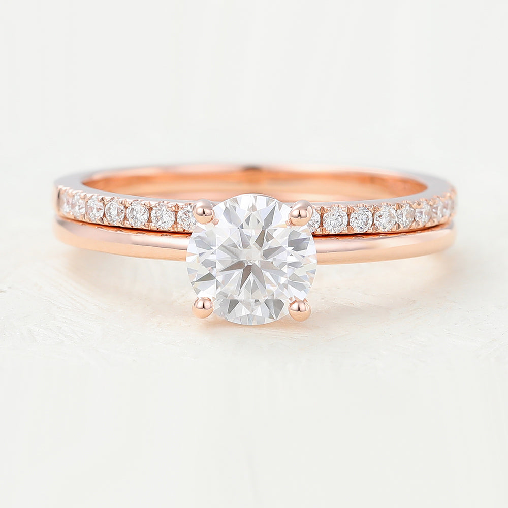 0.68 CT Round Solitaire Moissanite Bridal Set