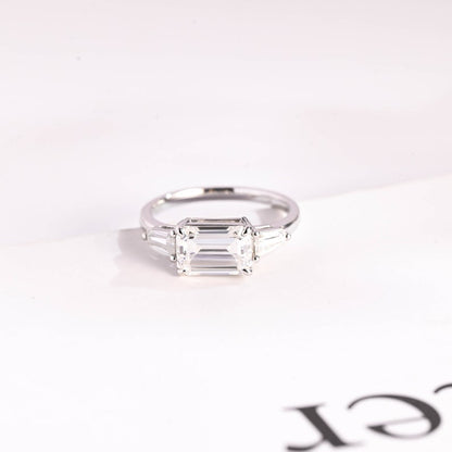 2.0 CT Emerald Three Stone Moissanite Engagement Ring