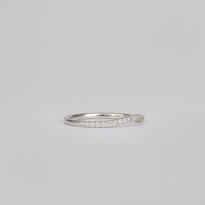 0.21 TCW Round Curved Moissanite Wedding Band