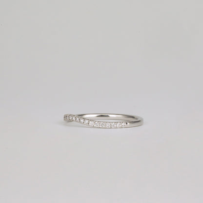 0.21 TCW Round Curved Moissanite Wedding Band