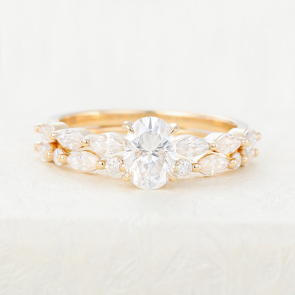 0.84 CT Oval Pave Moissanite Bridal Set