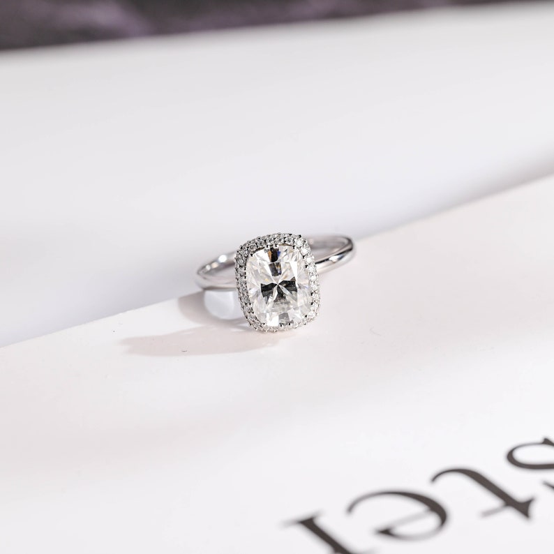 2.0 CT Elongated Cushion Halo Moissanite Engagement Ring