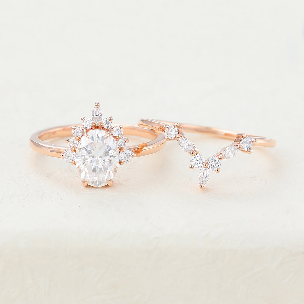 1.33 CT Oval Cluster Moissanite Bridal Set