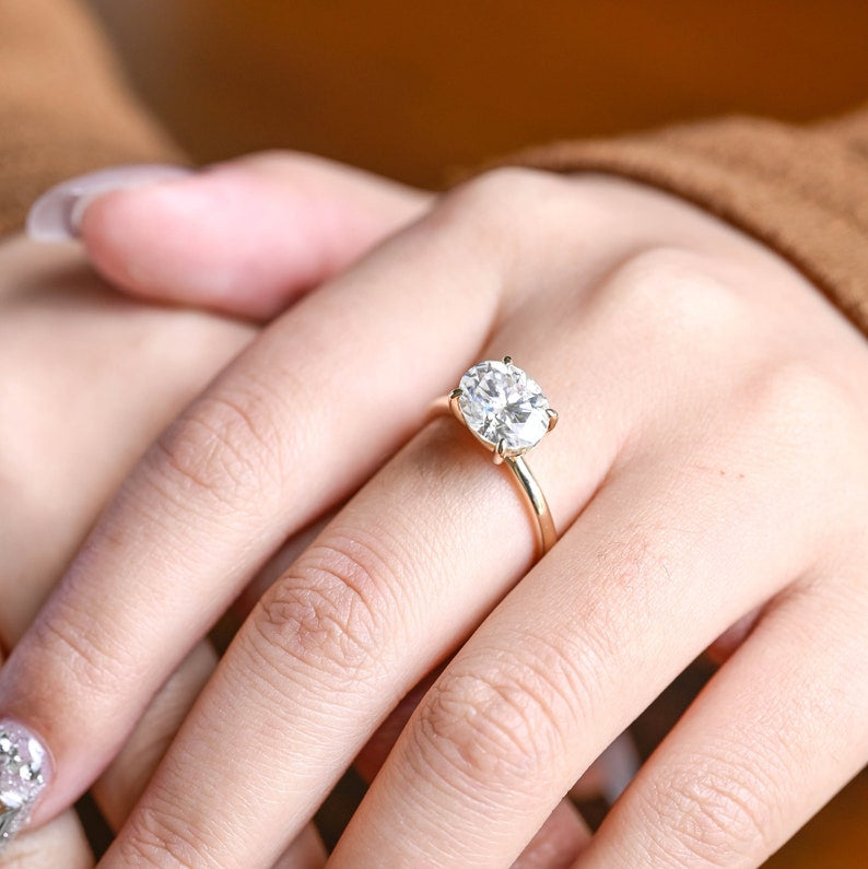 2.0 CT East West Oval Solitaire Moissanite Engagement Ring