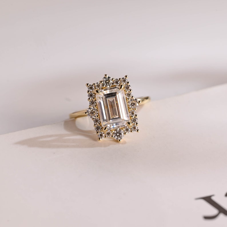 2.0 CT Emerald Halo Moissanite Engagement Ring