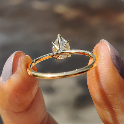 1 CT Pear Pave Moissanite Engagement Ring