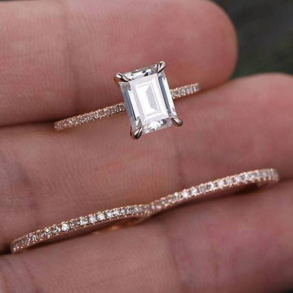 1 CT Emerald Pave Moissanite Bridal Set