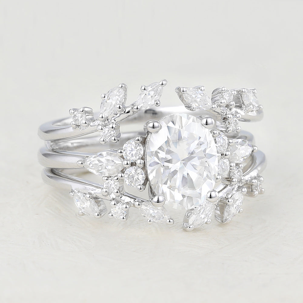 1.33 CT Oval Cluster Moissanite Bridal Set