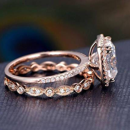 1 CT Cushion Halo & Pave Moissanite Bridal Set