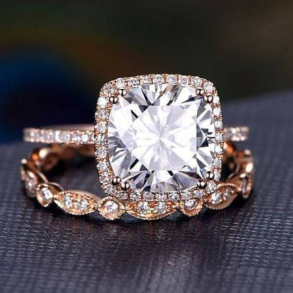 1 CT Cushion Halo & Pave Moissanite Bridal Set
