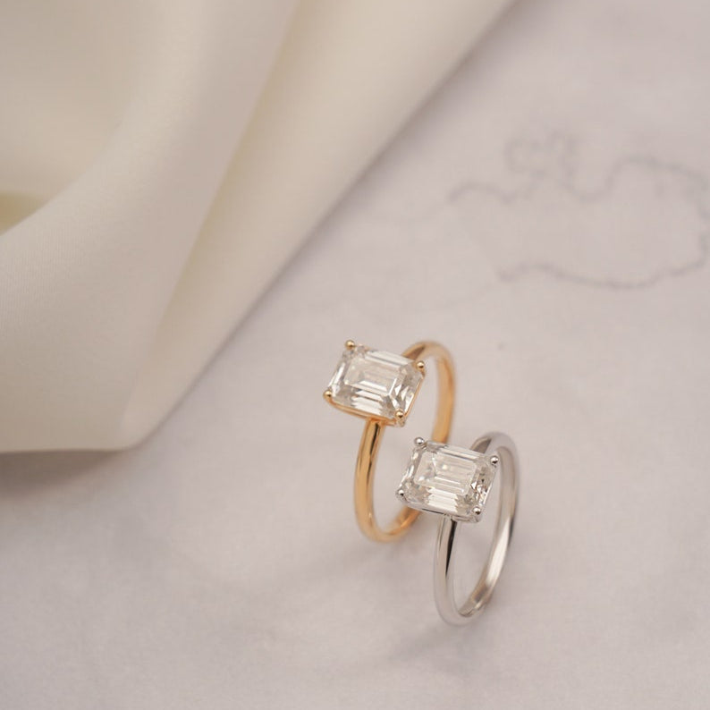 2.0 CT Emerald Solitaire Moissanite Engagement Ring