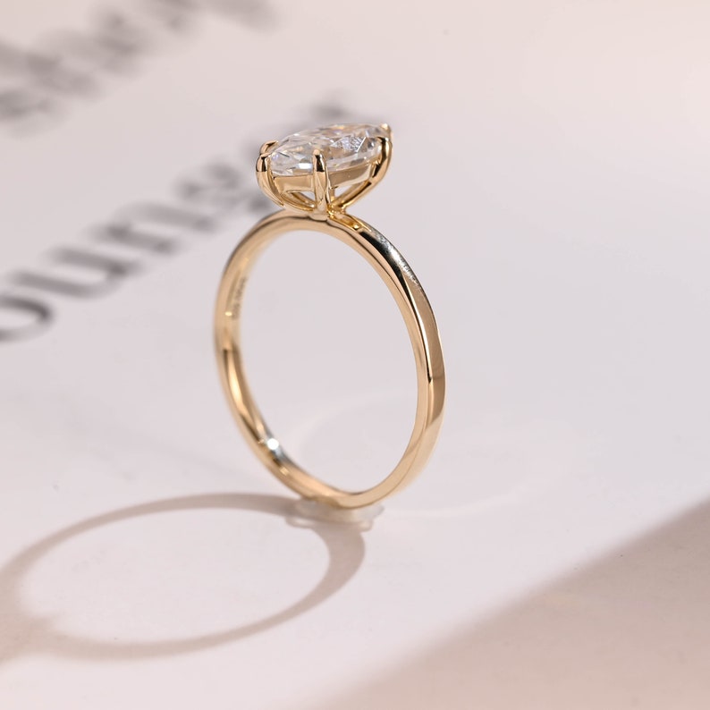 2.0 CT Marquise Solitaire Moissanite Engagement Ring