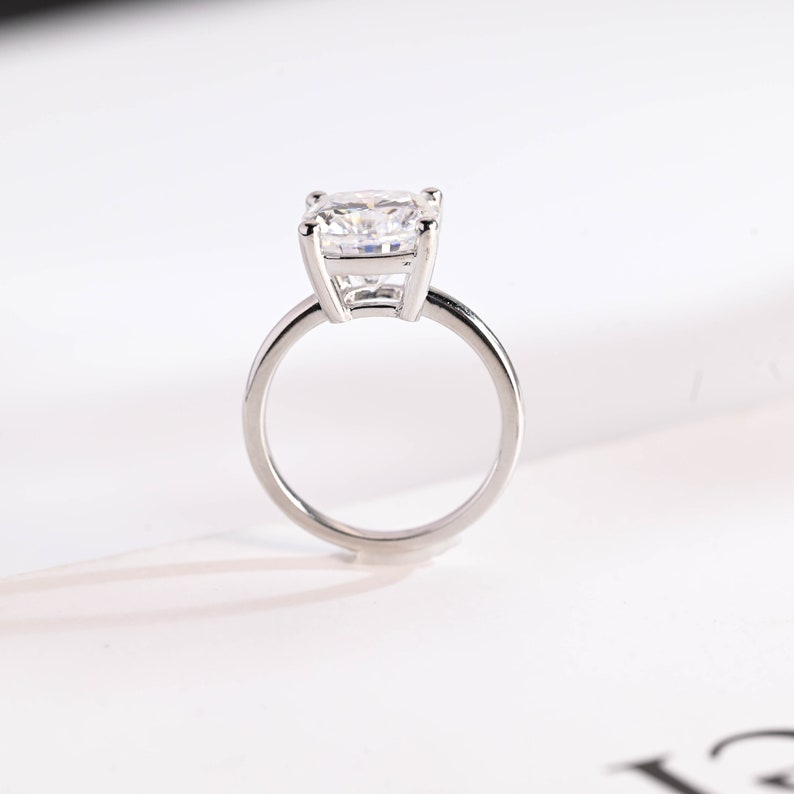 2.0 CT Cushion Solitaire Moissanite Engagement Ring