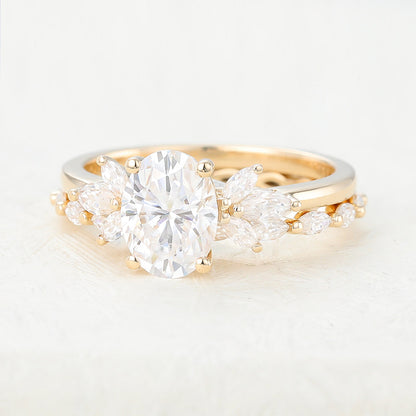 1.33 CT Oval Cluster Moissanite Bridal Set