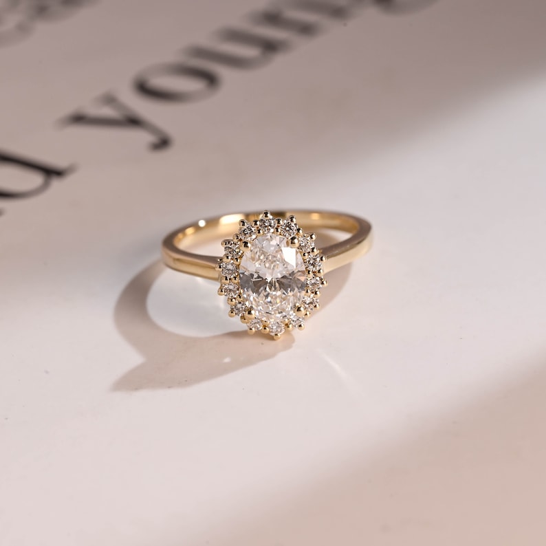 2.0 CT Oval Halo Moissanite Engagement Ring