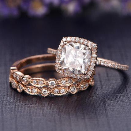 1.5 CT Cushion Halo & Pave Moissanite Bridal Set