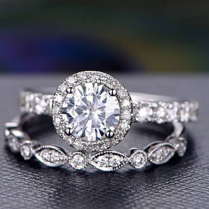 1 CT Round Halo & Pave Moissanite Bridal Set