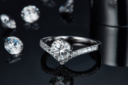 1 CT Round Shaped Moissanite Engagement Ring In Pave Design